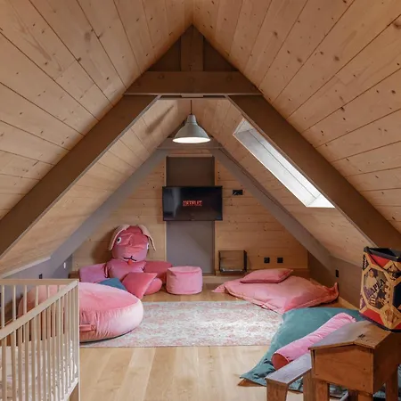 Holiday home La Maison De L'homme De Bois